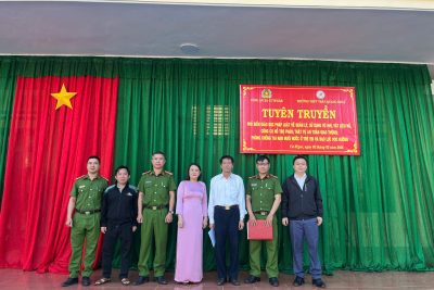 Trang bị kiến thức pháp luật – Giúp học sinh đón Tết an toàn, lành mạnh